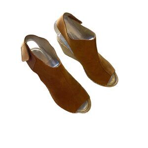 Brown Suede Peep Toe Wedge Sandals With Adjustable Velcro Strap Womens Size 7